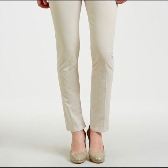 WEEKEND Max Mara Chino Audrey tan beige taupe pants size 8 - Picture 3 of 15